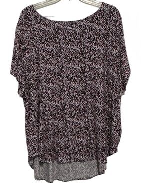 Women's Floral Print Dolman Sleeve Top in Black and Pink
